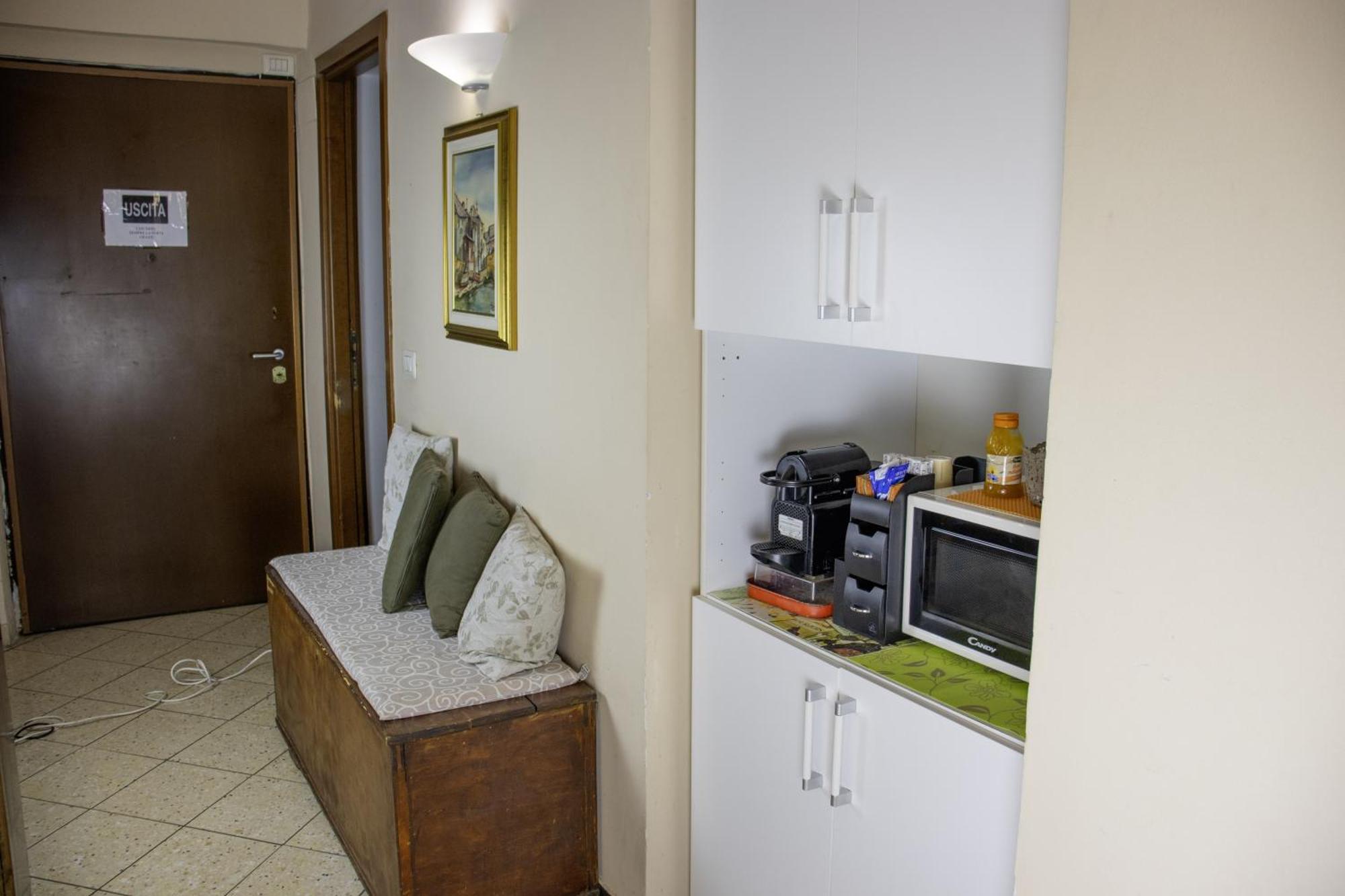 Albergo Locanda Diana Genua Exteriör bild