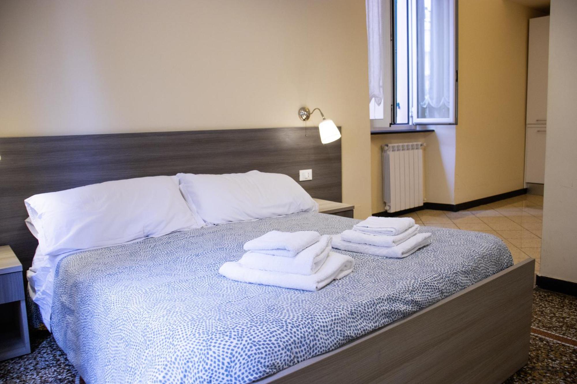 Albergo Locanda Diana Genua Exteriör bild