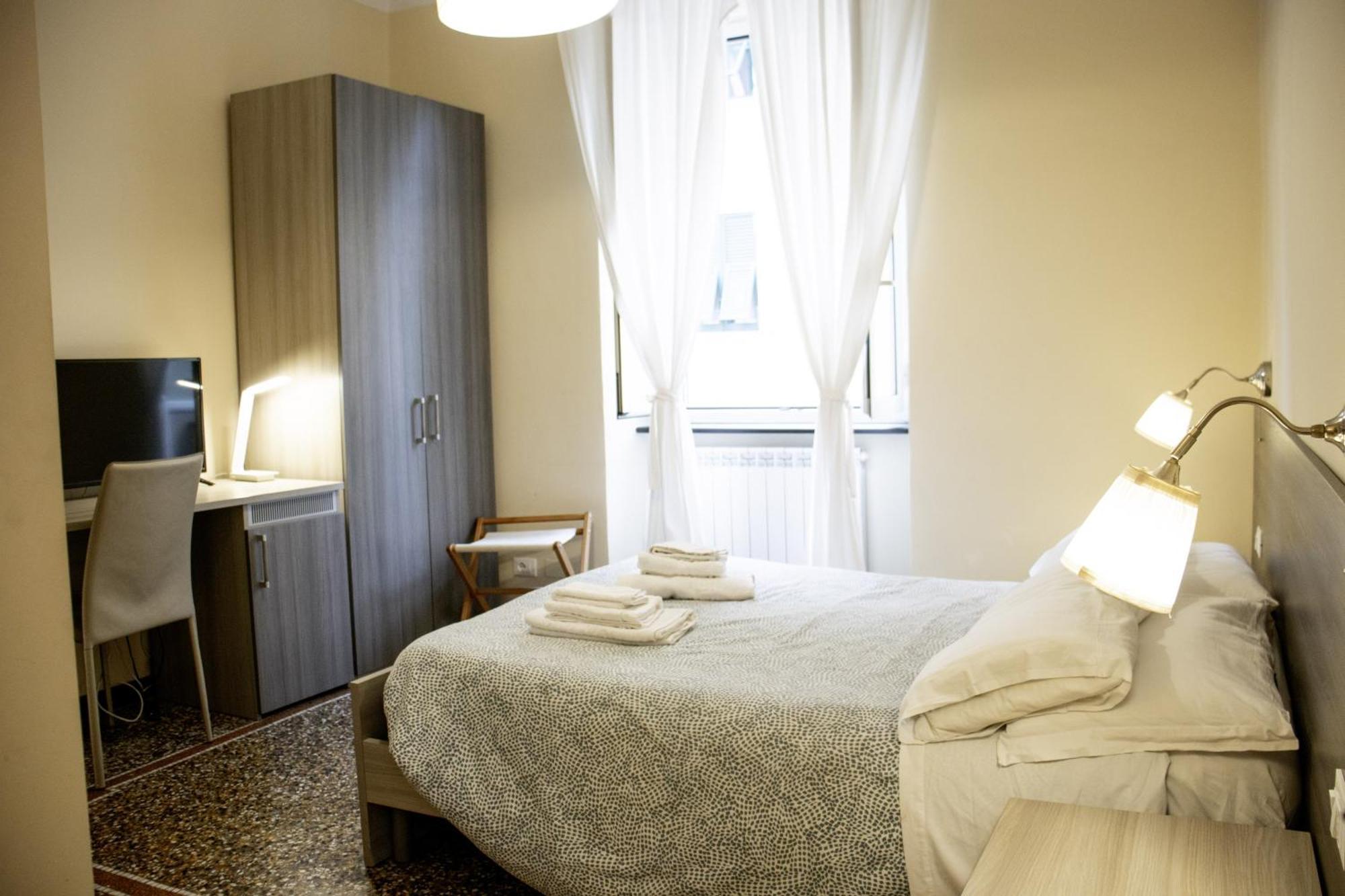 Albergo Locanda Diana Genua Exteriör bild