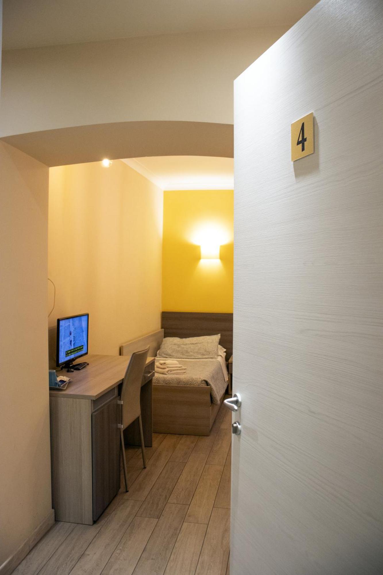 Albergo Locanda Diana Genua Exteriör bild